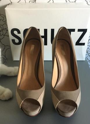 Туфлі shutz