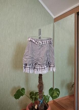 Коротка спідниця