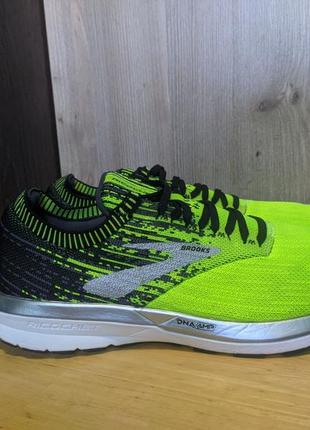 Кроссовки беговые американской фирмі brooks ricochet sample3 фото