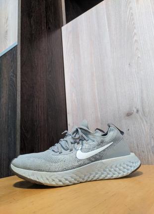 Кроссовки nike epic react