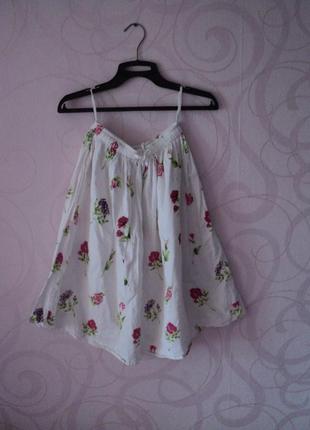 Белая юбка из хлопка с цветочным принтом