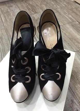 Туфли casadei нарядные