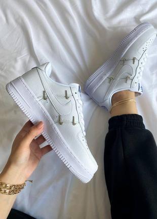 Жіночі кросівки nike air force 1 07 lx chrome swooshes white,кросівки найк аір форс 1 07 лх хром білий не висока платформа