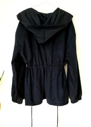 Нова чорна полегшена куртка з капюшоном shein3 фото