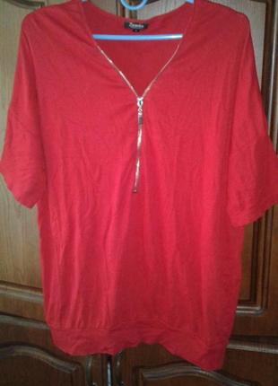 Стильна футболка