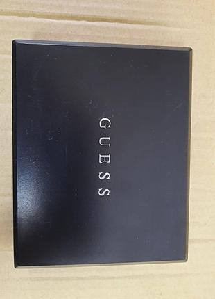 Кошелек бренда guess