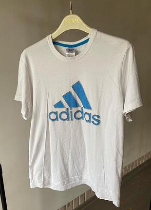 Футболка adidas
