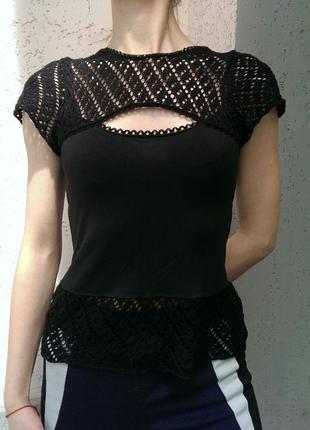 Блуза комбінована з оригінальним вирізом і вставками ажуру / 44-46 укр.