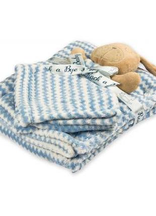 Детское одеяло luvena fortuna флисовое с игрушкой-салфеткой, голубое (g8758)4 фото