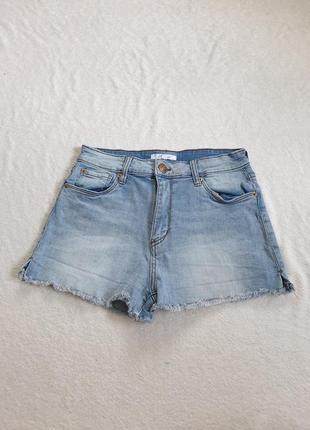 Шорти жіночі