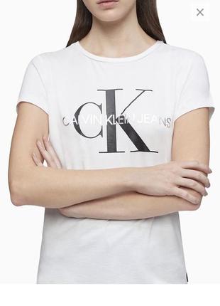 Calvin klein футболки оригінал