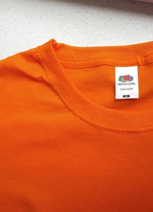 Женская футболка оверсайз ярко оранжевая    классическая унисекс хлопковая fruit of the loom4 фото