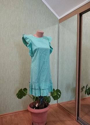 Платье короткое в горошек