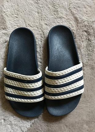 Шлёпанцы для мальчика