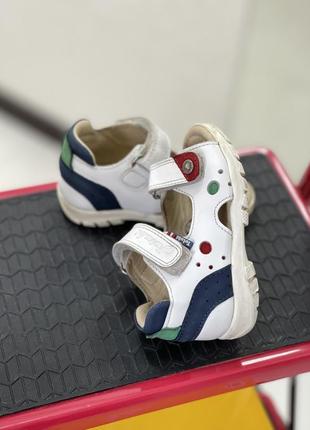 Tutubi. orthopedic. кожаные ортопедические белые босоножки