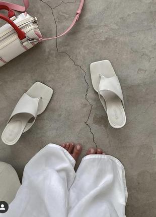 Асимметричные сандалии из кожи8 фото
