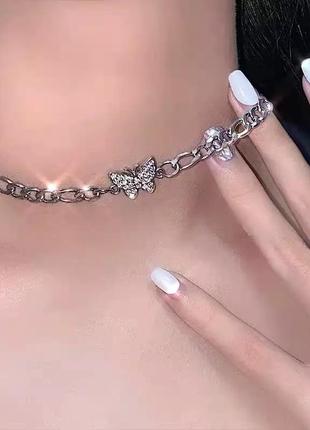 Чокер цепь бабочка в кристаллах эффектное ожерелье колье цепочка с бабочкоц