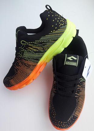 Кроссовки унисекс