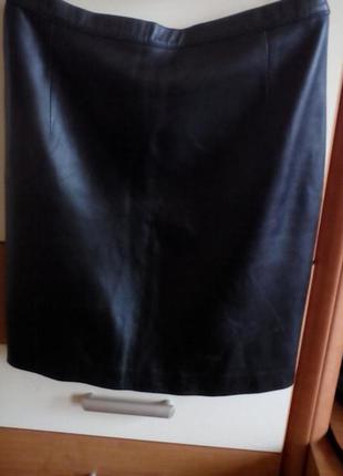 Шкіряна спідниця