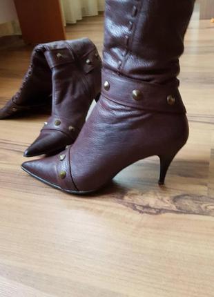 Кожаные сапоги