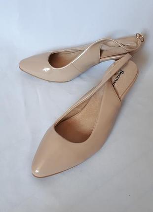 Нюдовые лодочки на каблуке с открытой пяткой bonmarche (размер 39)