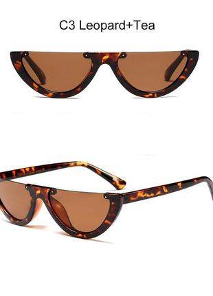 Полуободковые леопардовые солнцезащитные очки-половинки с карамельной дымчатой линзой