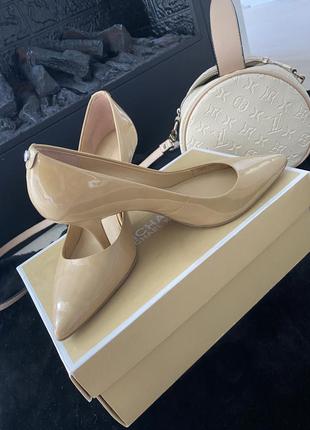 Michael kors човники бежеві туфлі оригінал