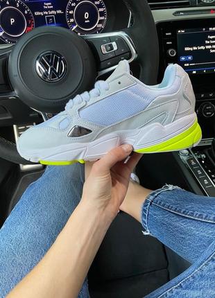 Кроссовки женские  adidas falcon