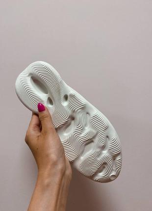 Літні жіночі білі сандалі адідас adidas yeezy foam rnnr white10 фото