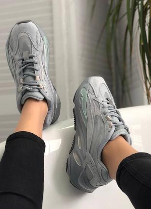 Adidas yeezy boost 700 v2 (36рр - 45рр) кроссовки адидас изи буст 7002 фото