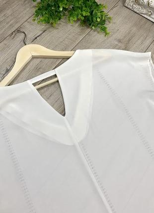 Блуза с вырезом на спинке2 фото