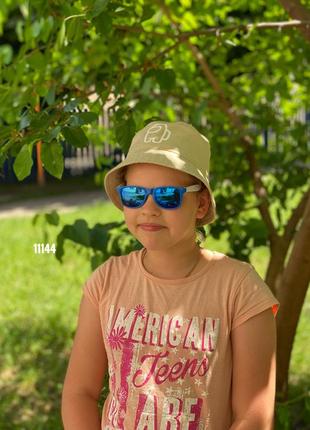 Дитячі сонцезахисні окуляри у синій оправі з білими дужками + pop it в подарунок к. 111443 фото