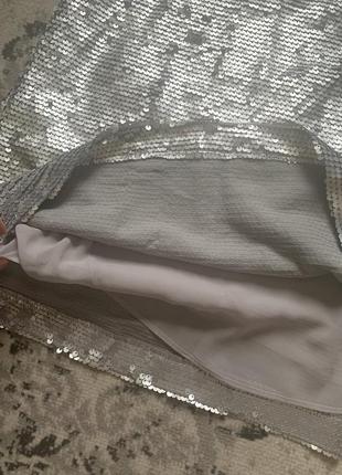 Сукня паєтками на бретелях4 фото