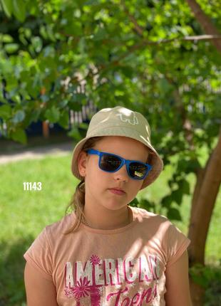 Дитячі сонцезахисні окуляри у синій оправі + pop it в подарунок к. 111436 фото