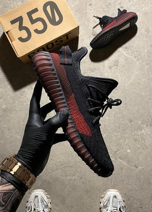 Женские кроссовки adidas adidas yeezy boost 350 v2 black red,кроссовки адидас изи буст 350 чёрный с красным унисекс