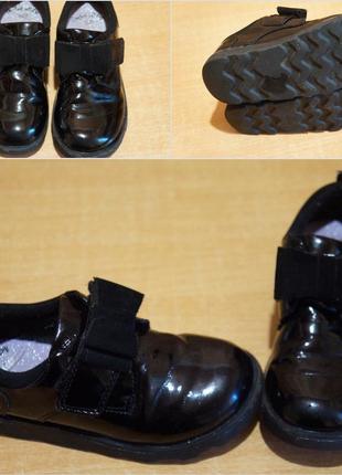 George лаковые туфли ( ботинки ) 27 размер 17см стелька лакові туфлі черевики