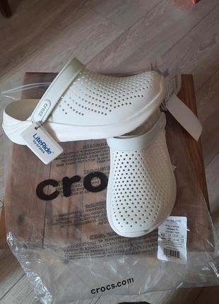 Шлепанцы crocs literide clog 204592 almost white/almost white8 фото