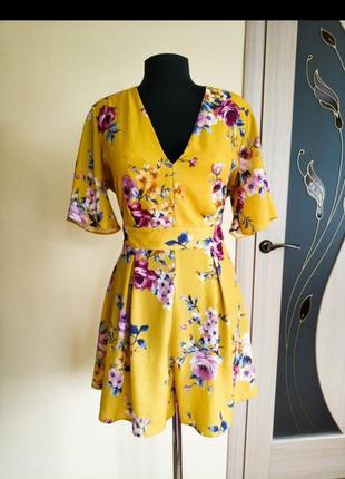 Яскравий комбінзон ромпер з шортами atmosphere