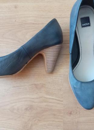 Туфли новые из натуральной кожи