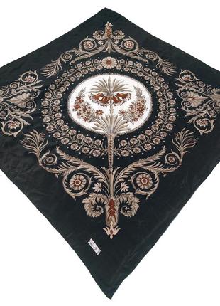 Sevini темно-зеленый шелковый платок (84х81см) шов роуль!1 фото