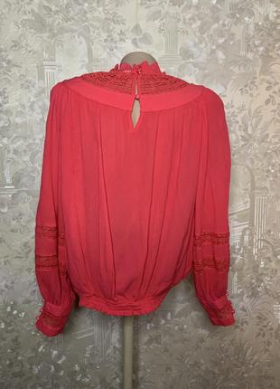 Шикарна блуза з актуальними рукавами і мереживом per una7 фото