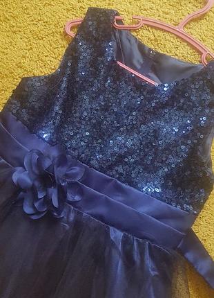Плаття нарядне з паєтками 9-10 років