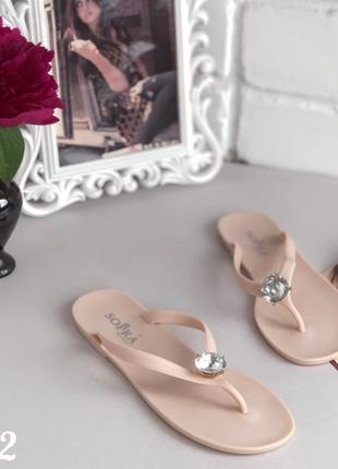 Женские фирменные силиконовые вьетнамки силикон с камушком, шлепанцы с камнем, шльопки з к...