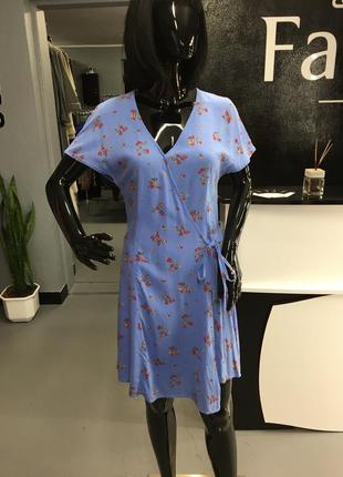 Ніжна легка сукня, фірми h&m, в квітковий принт1 фото