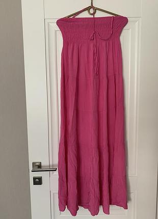 Яркий розовый сарафан макси длины . на лето - море . недорого