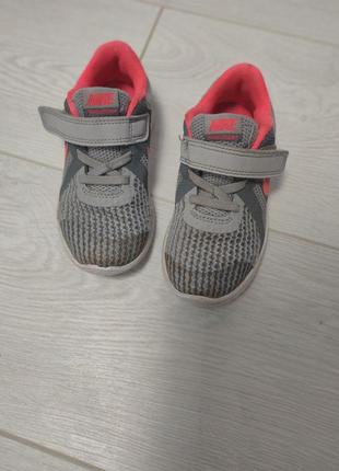 Дитячі кросівки nike( оригінал)