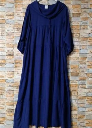 Длинное платье ярусами с капюшоном и карманами в стиле бохо5 фото