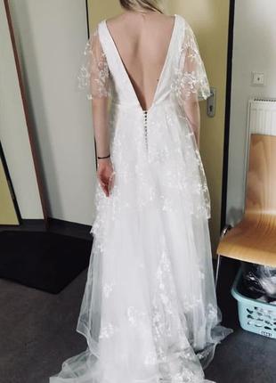 Свадебное платье (новое).2 фото