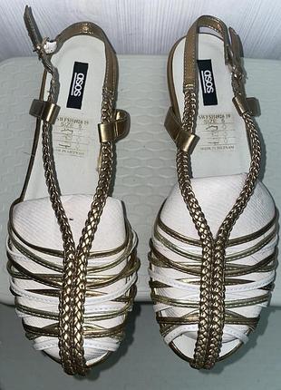 Asos босоножки на низком ходу р.37