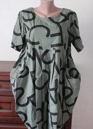 Стильне плаття, натуральна тканина,принт літери, розмір єдиний.1 фото